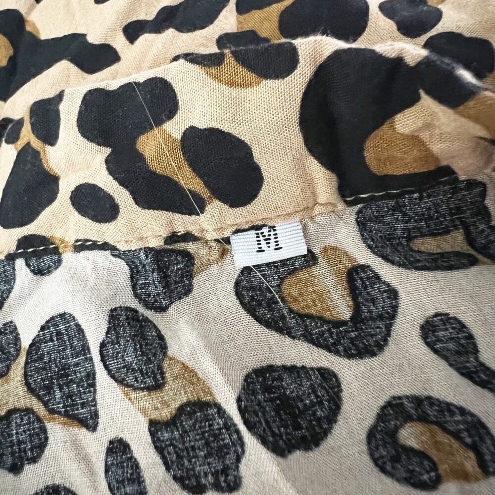 Women's leopard print pullover dress Size Medium - Picture 2 of 5